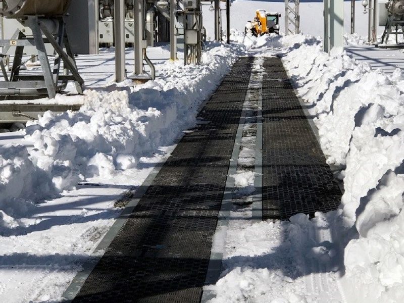 Road crossing trench covers installed at leading US utility provider's substation