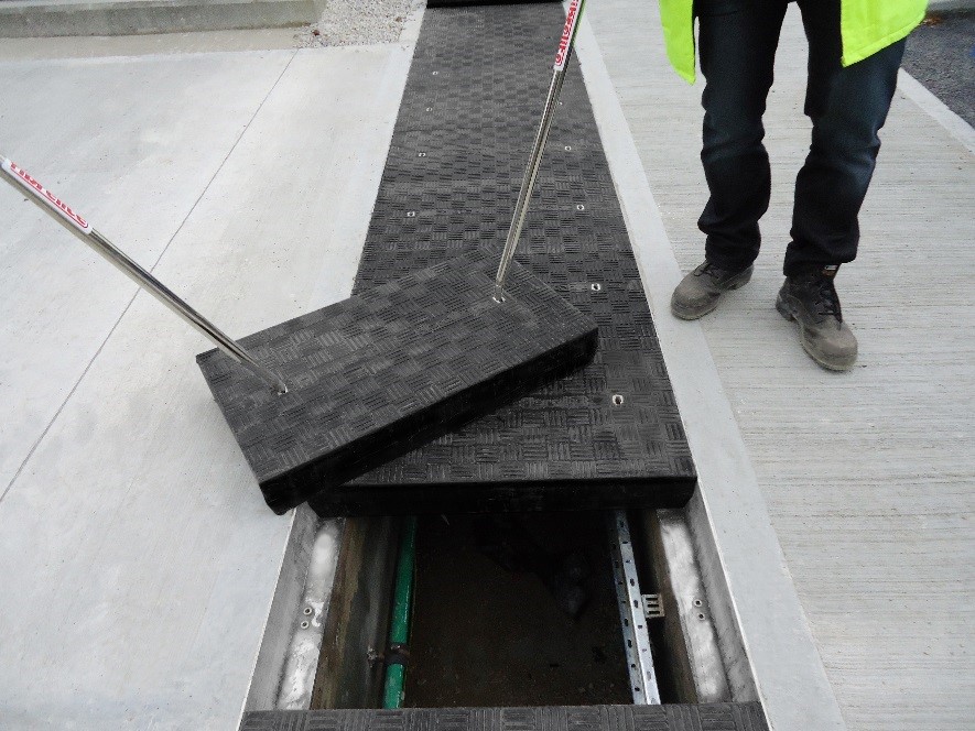 Fibrelite covers are designed to withstand heavy loads and harsh weather conditions for many years (Image of a similar installation used for illustration purposes as actual data centre cannot be shown)