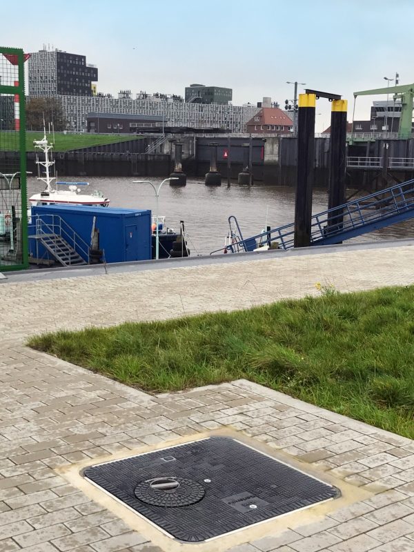 Fibrelite's manhole covers were installed with an additional dip port in the main lid