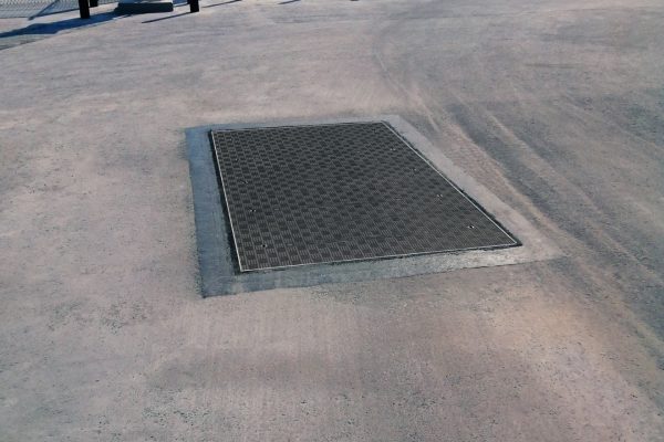 Fibrelite provided a lightweight, maintenance-free solution at this manufacturing facility